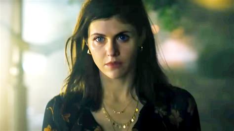 Alexandra Daddario Wows Fans With Skintight Red Dress On Tv