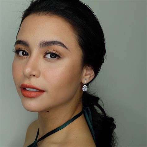 28 Photos Of Yassi That Show She Deserves To Be The Leading Lady Of