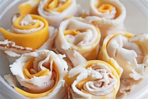 Easy To Make Snacks Turkey And Cheese Rolls Recipe Healthy Snacks