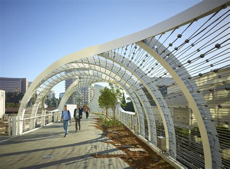 Gallery Of Innovative Pedestrian Bridges And Their Construction Details