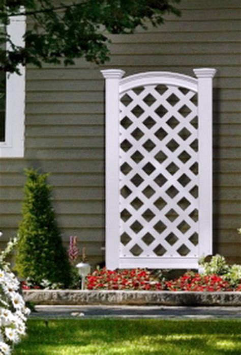 Find the perfect patio furniture & backyard decor at hayneedle, where you can buy online while you explore our room designs and curated looks for tips, ideas & inspiration. New 56" Tall Outdoor Decorative Lattice Privacy Screen ...