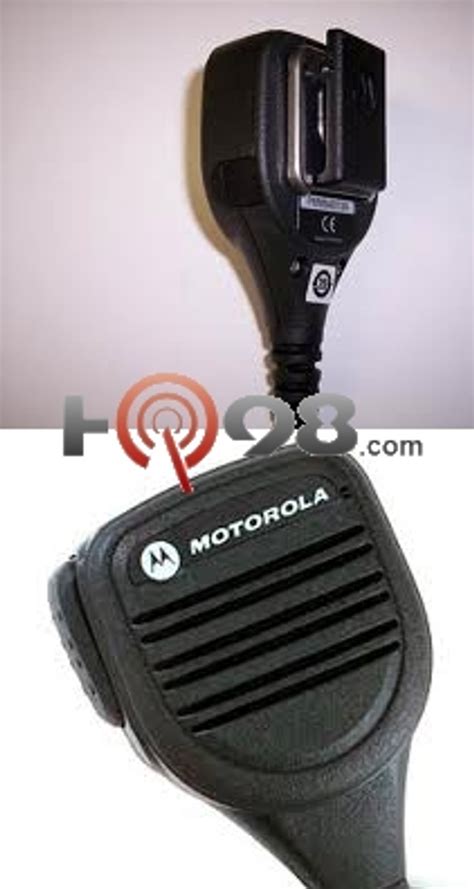 Motorola Pmmn4013 Remote Speaker Microphone With Ear Jack Remote