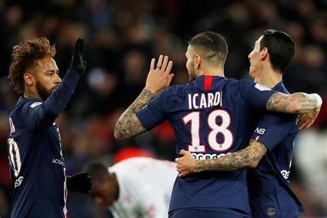 Auteur de 9 buts en 10 matches officiel, l'argentin a déjà des stats similaires voire supérieures aux plus grands goleadors de l'histoire du psg. Kemenangan PSG, Gemilangnya Icardi dan Kontroversi Neymar ...