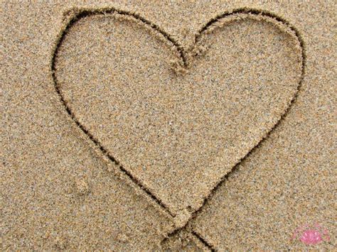 Choose from hundreds of free heart wallpapers. Hearts Backgrounds Wallpapers - Wallpaper Cave