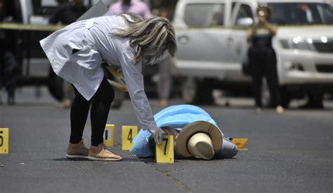 mexican journalist famous for writing about organised crime is shot dead in the street south