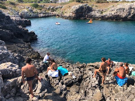 Porto badisco è una nota località balneare situata nel territorio del comune di otranto, in provincia di lecce. Porto Badisco - The Italian Enthusiast