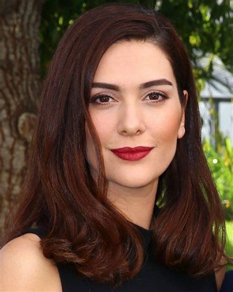 600 x 784 jpeg 49 кб. Pin by Red Queen on celebrity in 2020 | Turkish beauty ...