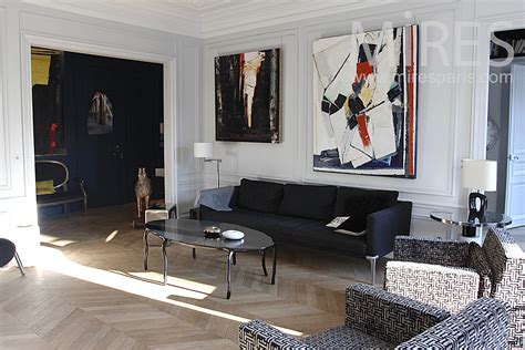 Parisian Apartment In White And Black C0033 Mires Paris