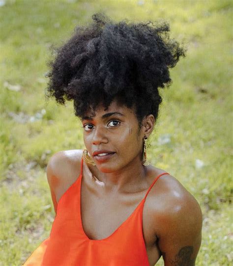 Akwaeke emezi is the author of the death of vivek oji (4.15 avg rating, 25771 ratings, 4261 discover new books on goodreads. In This Debut Novel, a College Student Hears Voices - The ...