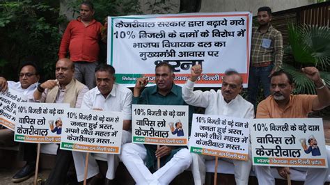 Bjp Mlas Congress Workers Hold Protests Against Delhi Power Tariff Hike The Hindu