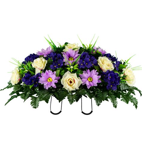 As the temperatures and the days get shorter, purple flowers are popping up to brighten up your day! Cream Pink Rose with Lavender Daisy | Cemetery flowers ...