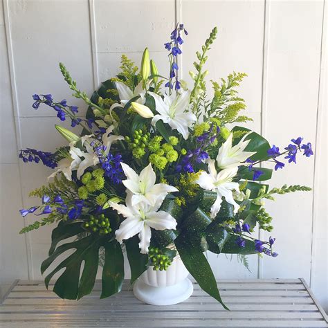 Send funeral flowers with proflowers' unbeatable selection of freshly arranged flowers for funerals and memorial services. Memorial Service Flowers - Floral Sunshine