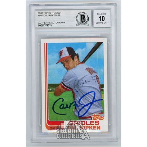 Cal Ripken Jr Autographed 1982 Topps Traded Autograph Auto Card 98t