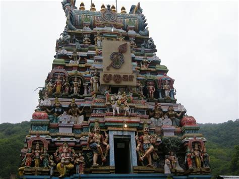 Arupadai Veedu Murugan 6 Padai Muruga Temples Dharisanam