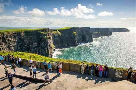 Tour da Dublino a Galway & Cliffs of Moher - A Spasso Per Dublino