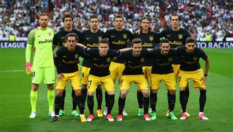 J.oblak, s.savic, felipe, m.hermoso, a.correa, koke, t.lemar, m.llorente, saul, j.felix, l.suarez chelsea: UEFA Reportedly Ordered Atletico Madrid to Wear Black Away ...