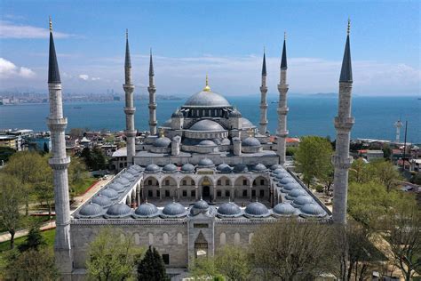 Erdoğan Reopens Iconic Blue Mosque After 5 Year Restoration Daily Sabah