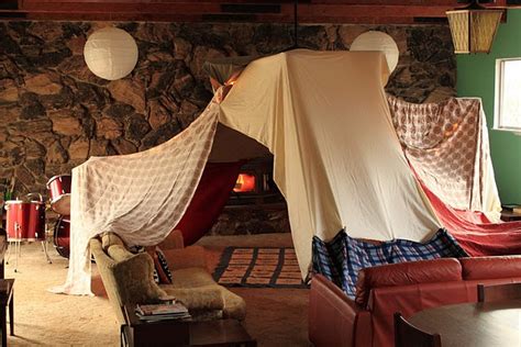 How do you make an awesome fort? 17 Best images about Fort on Pinterest | Free sewing ...