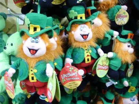 Everyone loves a gift once in a while. Kilkenny Crafts - Irish Gifts & Souvenirs - Kilkenny ...