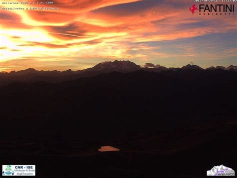 Aktuelle bilder der webcams vom skigebiet mottarone: Webcam Mottarone Meteo Live VCO Alpi, laghi piste da sci