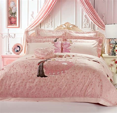 Product titlenanshing avalon 8 piece bedding comforter set with bonus shams and 2 bonus pillows. How to Choose the Perfect Bridal Bedspreads | Pouted.com