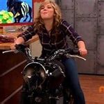 Jennette Mccurdy Masturbates On Top Of A Motorcycle Nude Celebrity Porn
