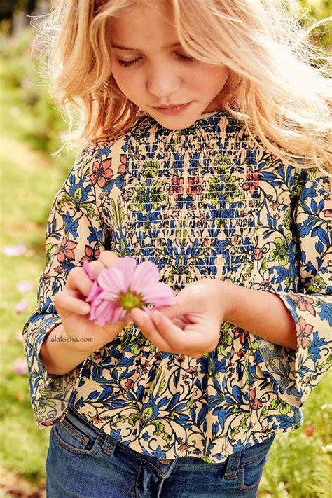 Alalosha Vogue Enfants Must Have Of The Day Dreaming Of Summer With