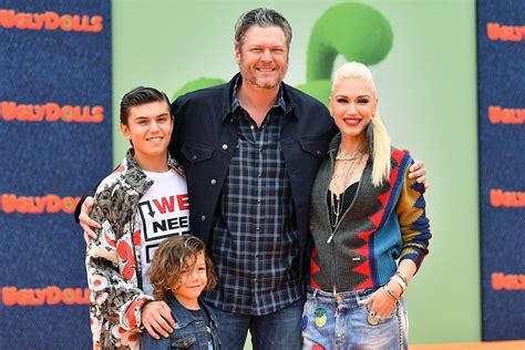 Gwen Stefanis Sons Signed Off On Her Marriage To Blake Shelton