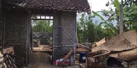 10 Potret Rumah Farel Prayoga Direnovasi Dulu Hanya Bilik Bambu Jadi Besar And Mewah Photo