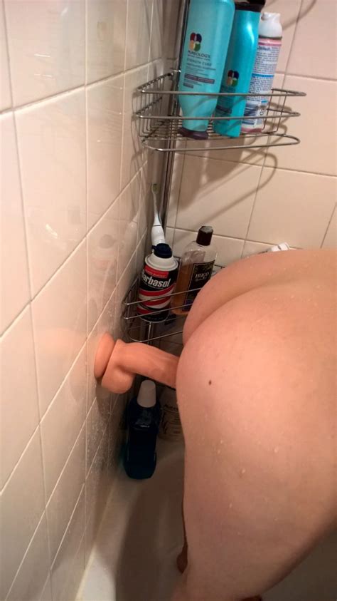 More Shower Joy Sniz Porn