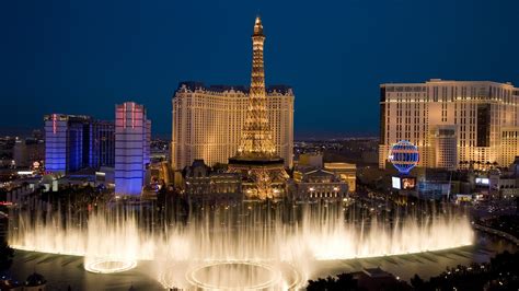 Las Vegas Cityscape Building Wallpapers Hd Desktop And Mobile