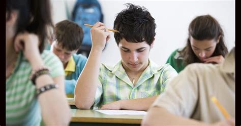 El examen de estado de calidad de la educación superior, saber pro, es un instrumento estandarizado para la. fecha Aplicación del Examen Icfes saber pro 2013 segundo ...
