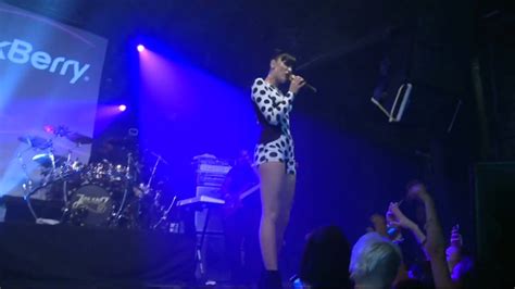 Jessie J Hits Back At Health Rumours Youtube