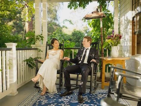 Mark zuckerberg hat wieder einmal großes vor. Mark Zuckerberg and Wife Celebrate Wife in Rural Maine ...