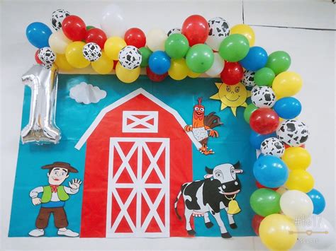 Decoración De La Granja De Zenon Farm Animals Birthday Party Farm