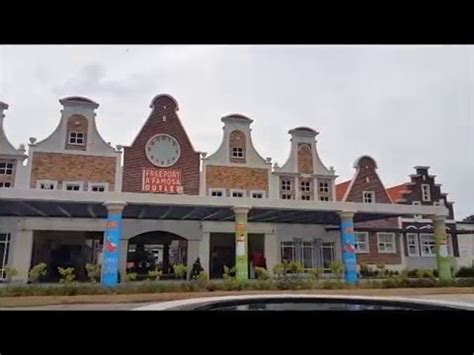 I stayed in a'famosa resort hotel and this freeport a'famosa outlet just next to it.walking distance. A Visit to Melaka Premium Outlet - YouTube