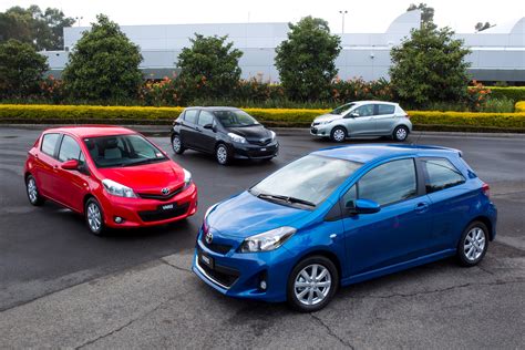 Review - 2011 Toyota Yaris New Car Launch And First Drive