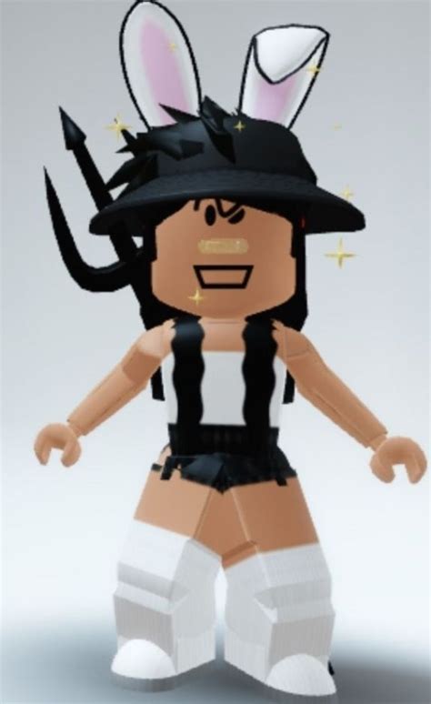 A small black halo with antlers adds a nice touch to the character. Roblox avatar in 2021 | Free avatars, Cool avatars, Roblox pictures