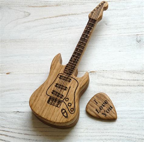 Wood Guitar Pick Box Personalized Engraved Electric Guitar Etsy