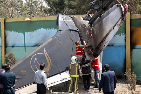 Iranian Plane Crashes After Takeoff Killing 39 The Mercury News