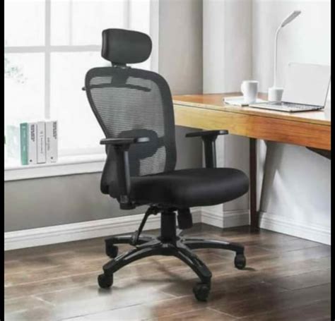 Black Revolving Office Chairs At Rs 7500 Rolling Chair In Vadodara Id 23889399597