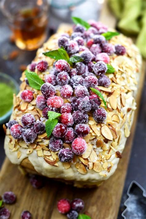 Combine flour, baking soda and salt in a separate bowl. Amaretto-Matcha Christmas Pound Cake | Recipe | Matcha ...