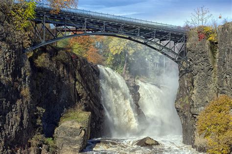 Paterson Great Falls Overlook Park National Parks With T