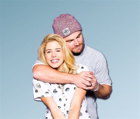 Eine der besten einkaufsquellen für kostengünstige flach ist auf alle fälle ebay. Pin by Dwayne Tipton on Arrow | Emily bett rickards ...