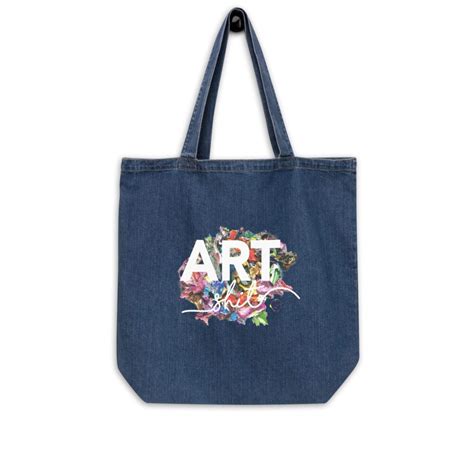 Art Merch Look Between The Lines