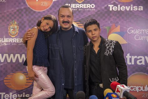 Fotos De Pepe Aguilar Y Sus Hijos En El Festival Acapulco 2013