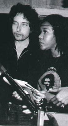 Dylan bob ronee blakley sara lownds wife girlfriends blakely girlfriend helena shirley marlin joan lowndes baez hotel springs album faridi. DYLAN'S GIRLFRIENDS | Bob Dylan-Visions of Dylan