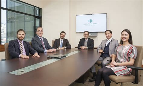 Facebook gives people the power to. Noboa, Peña & Torres - Abogados Ecuador - Revista CLAVE!