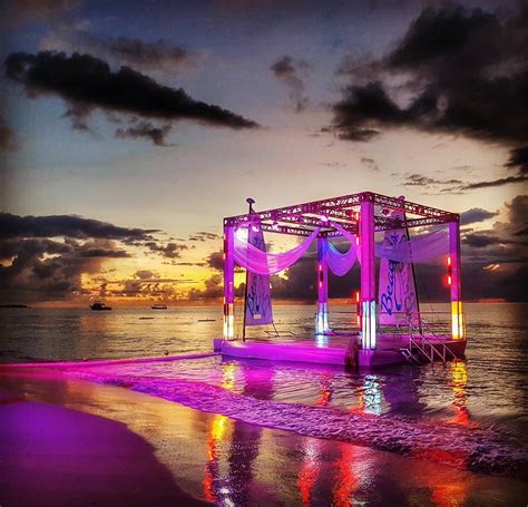 The People At Beachesresorts Definitely Know How To Set The Stage For A Beach Party