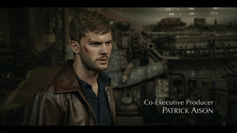 Auscaps Jeremy Irvine Shirtless In Treadstone The Paradox Andropov